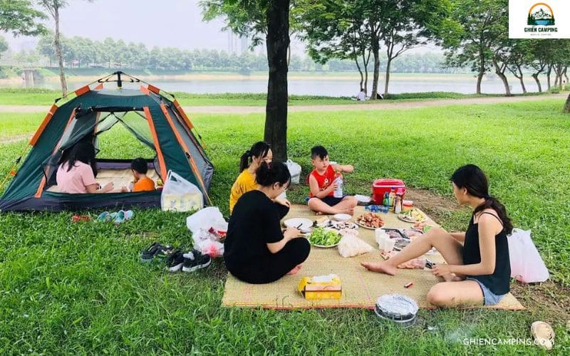 Top 17+ điểm cắm trại gần Hà Nội lý tưởng cho kỳ nghỉ ngắn ngày 19 Công viên Yên Sở – Địa điểm cắm trại gần Hà Nội cho cuối tuần nhẹ nhàng