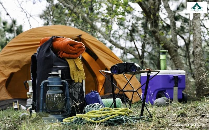 Các vật dụng cần có khi đi camping