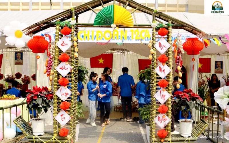 Mẫu cổng trại đẹp dành cho học sinh, sinh viên 