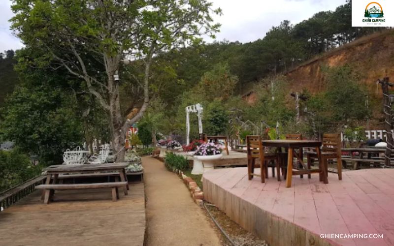 Lung Linh Glamping