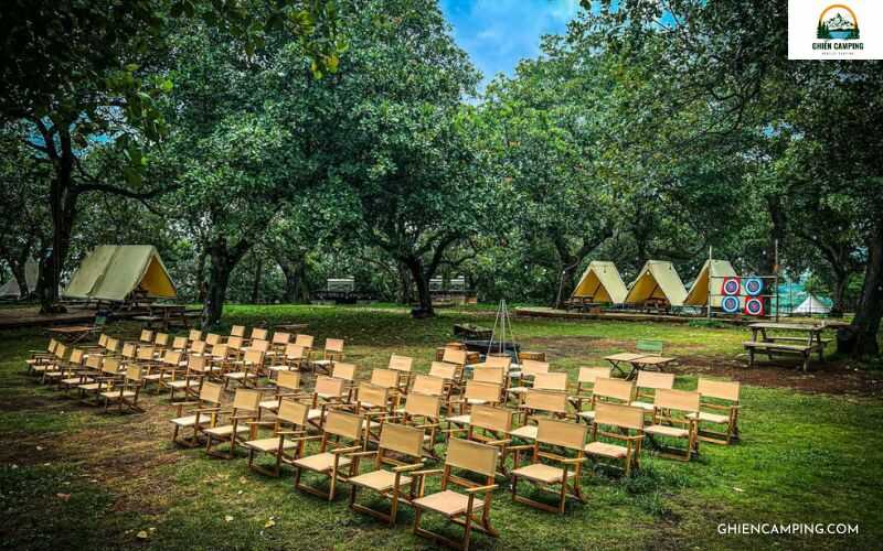 Tropical eGlamping