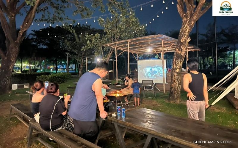 Review The Hammock Glamping Nhơn Trạch, Đồng Nai chi tiết 13 Bữa tối BBQ đáng nhớ tại The Hammock Glamping