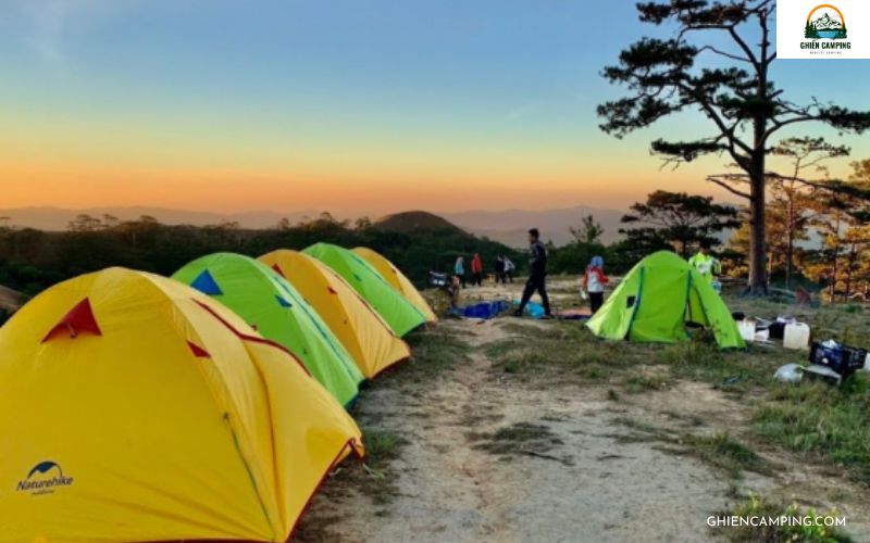 Kinh nghiệm cắm trại kết hợp trekking cho người mới 8 Lưu ý một số nguyên tắc và biện pháp an toàn khi trekking và cắm trại
