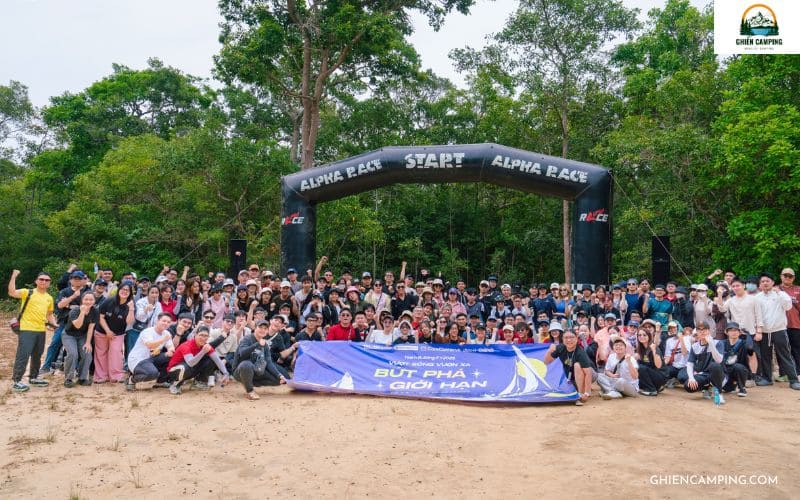 Hang Sói Glamping còn thiết kế nhiều hoạt động nhóm, đoàn tổ chức team building