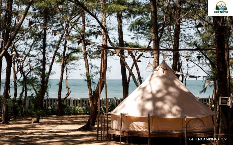 View cắm trại hướng biển siêu chill tại Pi glamping