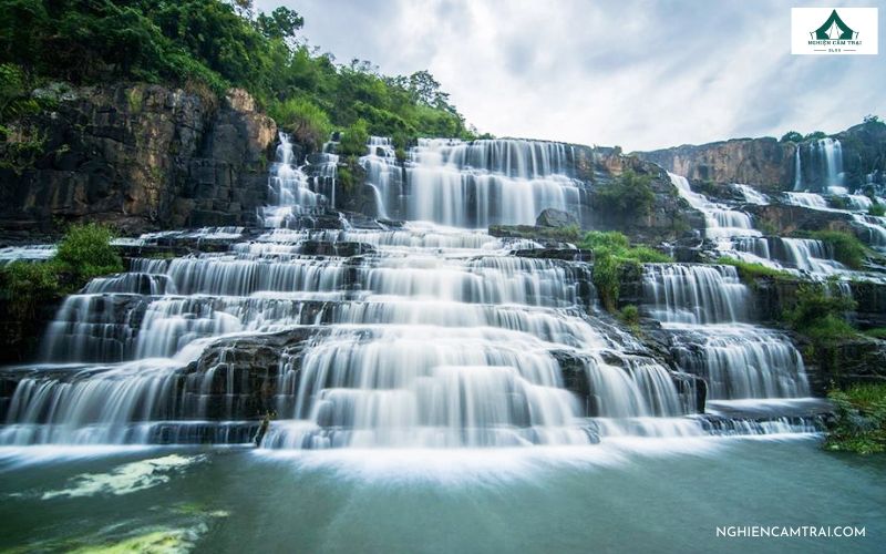 TOP 5+ Địa điểm cắm Trại Gia Lai Đáng Trải Nghiệm Nhất 2025 12 Thác Chín Tầng – Điểm dừng chân lý tưởng khi cắm trại Gia Lai