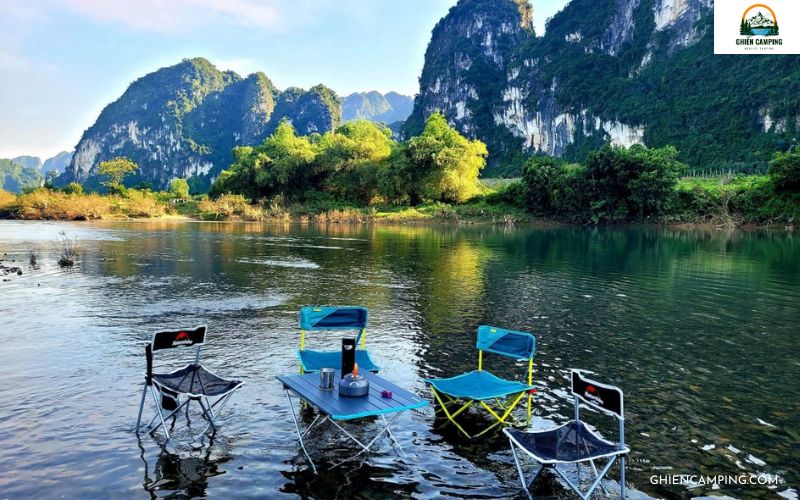 Cắm trại ở Suối Cò