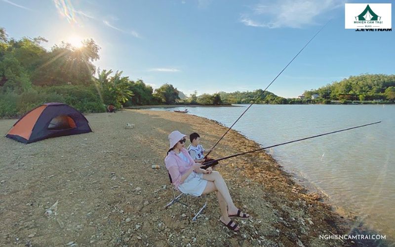 Top 5 địa điểm cắm trại Ninh Bình nổi tiếng, đẹp như tranh vẽ 10 Cắm trại ở Hồ Yên Thắng