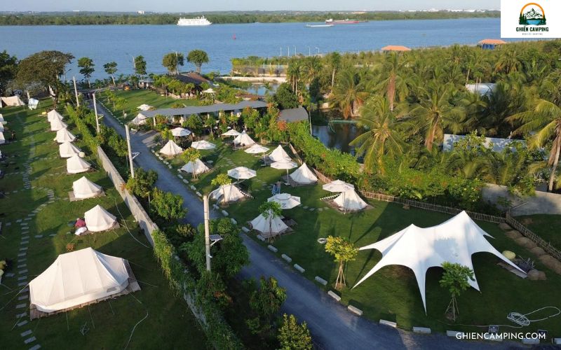 Riverside Glamping Quận 9