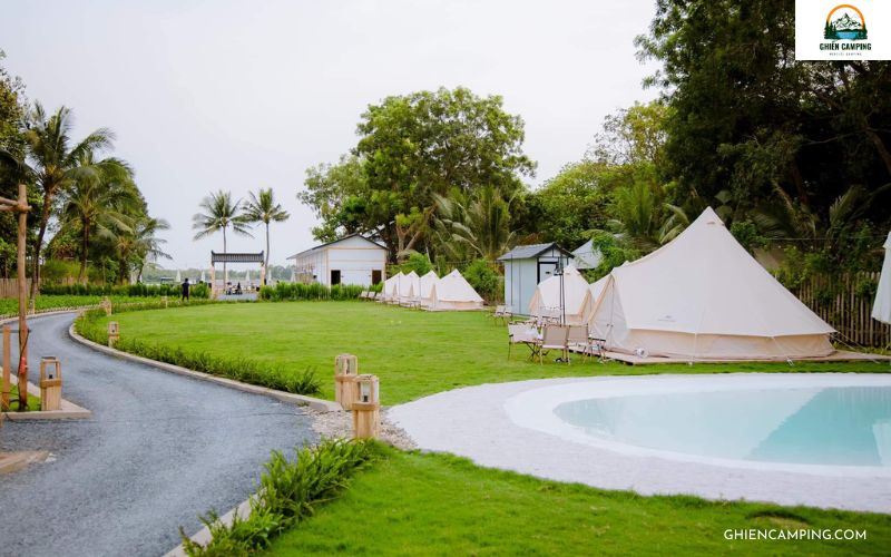 Gu Việt Coffee & Glamping