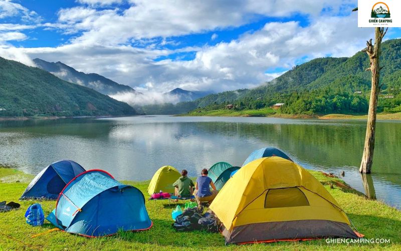 Bỏ túi ngay 5 địa điểm cắm trại Sapa đẹp như tranh vẽ 7 Cắm trại tại hồ Séo Mý Tỷ
