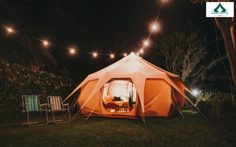 Lều cắm trại là một loại dụng cụ chuyên dùng trong các hoạt động ngoài trời