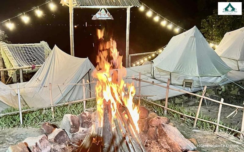 Review Thiên Cẩm Sơn Camping - Điểm cắm trại sở hữu view cực đẹp 13 Đốt lửa trại tại Thien Cam Son Camping
