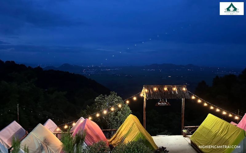 Review Thiên Cẩm Sơn Camping - Điểm cắm trại sở hữu view cực đẹp 10 Thiên Cẩm Sơn Camping - homestay núi Cấm về đêm