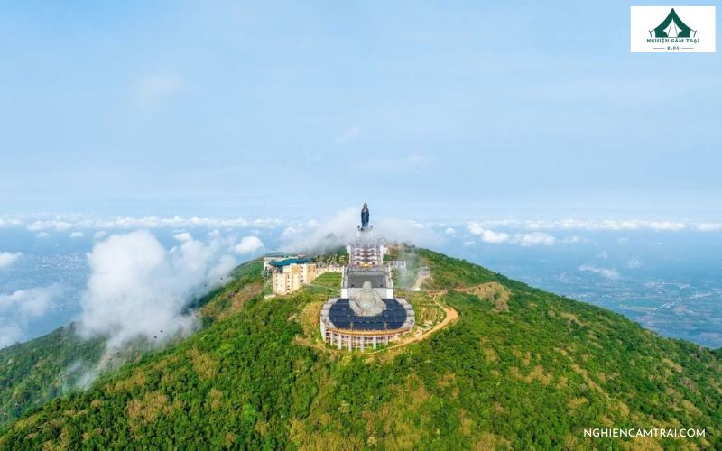 Trải nghiệm cắm trại Ma Thiên Lãnh hoang sơ giữa núi rừng Tây Ninh 12 Camping tại Ma Thiên Lãnh, du khách có cơ hội chinh phục nóc nhà núi Bà Đen