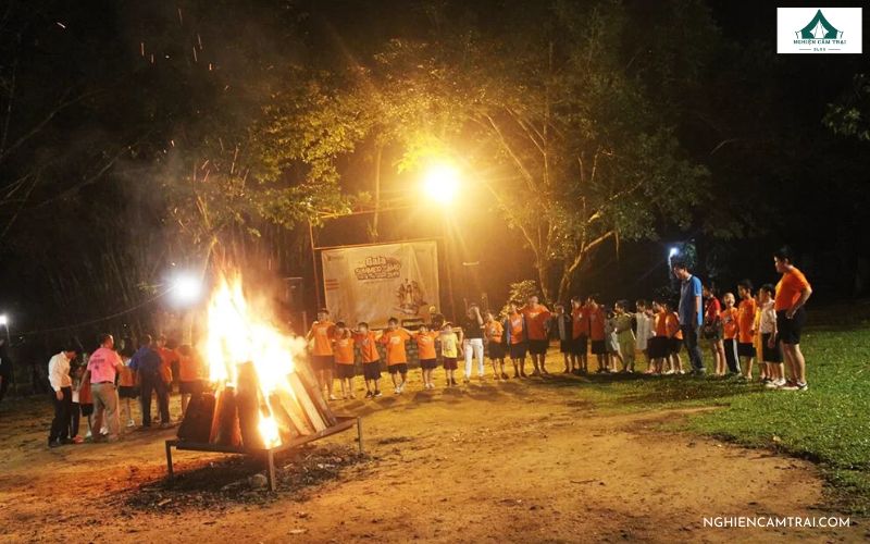 Cắm trại và tổ chức teambuilding qua đêm tại Madagui