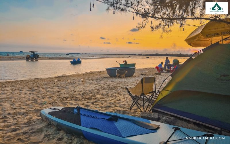 Review Camping Cô Sáu - Khu cắm trại ven biển Lagi ở Bình Thuận 14 Không gian biển hoang sơ với cảnh vật thật yên bình ở Camping Cô Sáu