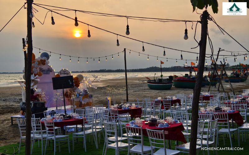 Review Camping Cô Sáu - Khu cắm trại ven biển Lagi ở Bình Thuận 20 Tổ chức sự kiện và tiệc ngoài trời ở khu cắm trại Cô Sáu