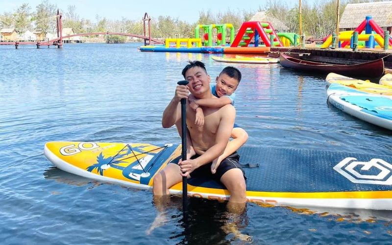 Review Hodota Resort Bình Châu & Glamping ven biển từ A - Z 13 Trải nghiệm chèo SUP