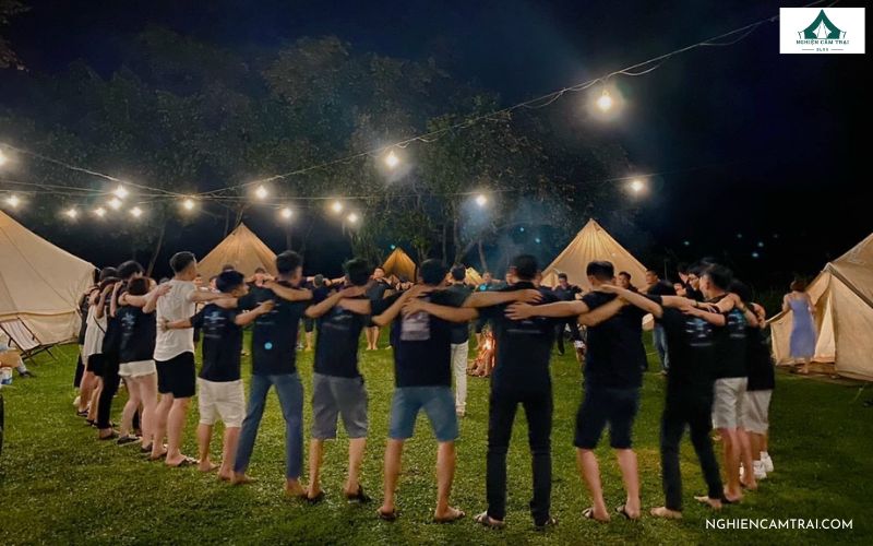 An Nhiên Farm Đà Nẵng: Điểm cắm trại xanh mát cuối tuần 11 Đốt lửa trại quây quần bên nhau