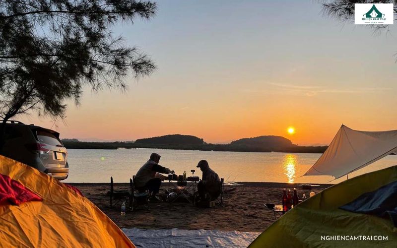 TOP 5+ điểm cắm trại Hạ Long cực đẹp cực chill nên trải nghiệm 6 Cắm trại Hạ Long ở Bãi Cháy Quảng Ninh