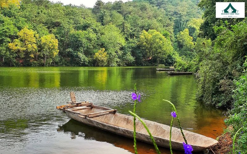 Kinh nghiệm khi cắm trại ở Hồ Khuôn Thần