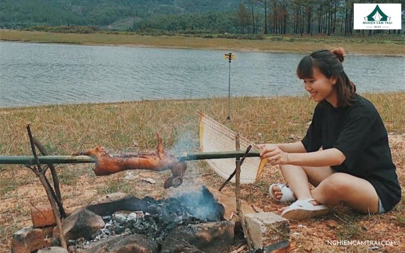 Kinh nghiệm cắm trại Hồ Yên Trung chi tiết cho người mới 8 Thời điểm vàng để cắm trại Hồ Yên Trung