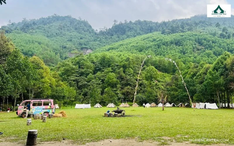 10+ khu glamping Đà Nẵng view đẹp, siêu chill 2026 23 toàn cảnh địa điểm glamping Làng Toom Sara Đà Nẵng