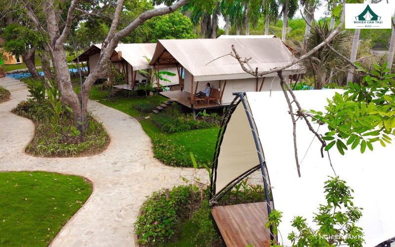 Khuôn viên lều glamping tại Asia Island Glamping