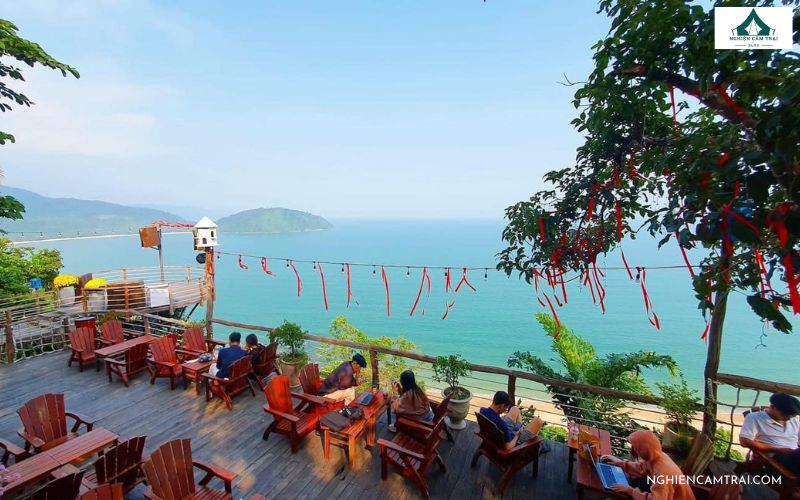 Hải Vân Xanh Glamping: Điểm check-in view biển cực chill Đà Nẵng 9 Giới thiệu về khu Hải Vân Xanh Glamping
