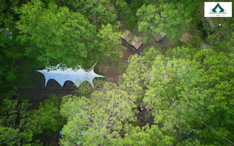 Lux Camp Đà Lạt là khu dã ngoại thơ mộng nằm bên hồ Tuyền Lâm