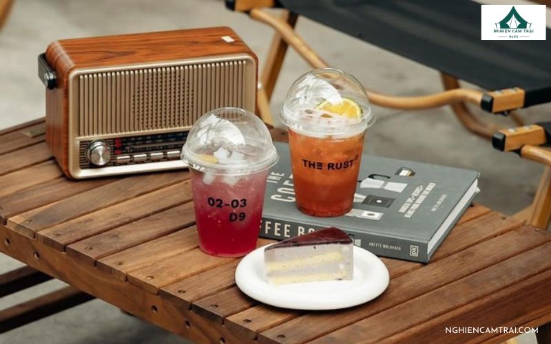 The Rust Coffee - Quán cafe cắm trại Sài Gòn với không gian mở