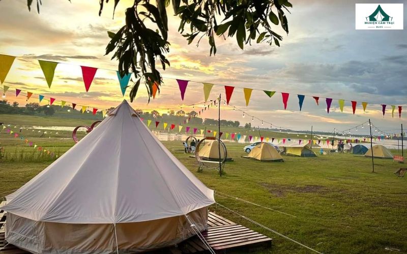 Sáu Camping - Địa điểm cắm trại lý tưởng với view hồ mát lành và yên bình