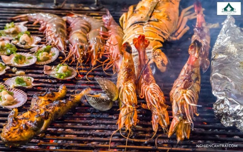 Cắm trại bãi biển 30 tháng 4 - Tọa độ camping Cần Giờ lý tưởng 12 Tổ chức tiệc nướng hấp dẫn