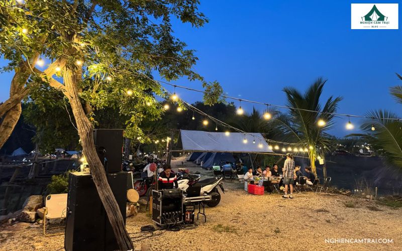 Trải nghiệm glamping Đồng Sến Farmstays bên hồ Dầu Tiếng 7 Thông tin chung về Đồng Sến Farmstays