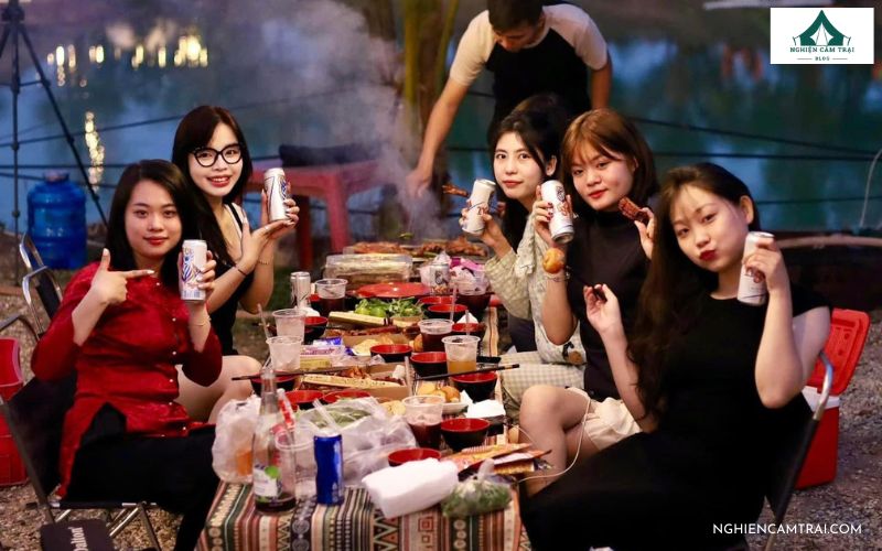 Trải nghiệm glamping Đồng Sến Farmstays bên hồ Dầu Tiếng 9 Tổ chức tiệc BBQ riêng tư bên hồ Dầu Tiếng khi đi glamping tại Đồng Sến Bình Dương
