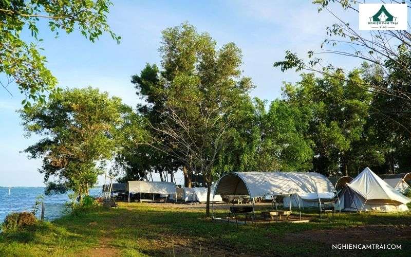 Hồ Trị An và hồ Dầu Tiếng hồ nào lớn hơn? So sánh chi tiết 10 Tiềm năng du lịch và trải nghiệm thiên nhiên của hồ Trị An