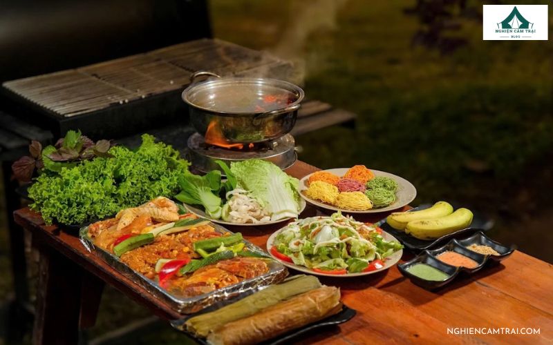 BBQ và ăn tối bên suối tại Kẻng