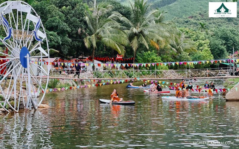 Review Lái Thiêu Glamping - Trải nghiệm du lịch sinh thái thú vị 10 Tắm suối, chèo SUP và đạp vịt tại Lái Thiêu