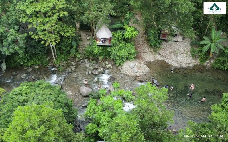 Suối Đá Trắng Glamping: Khu cắm trại sang chảnh bên bờ suối 9 Hình ảnh của Suối Đá Trắng Glamping