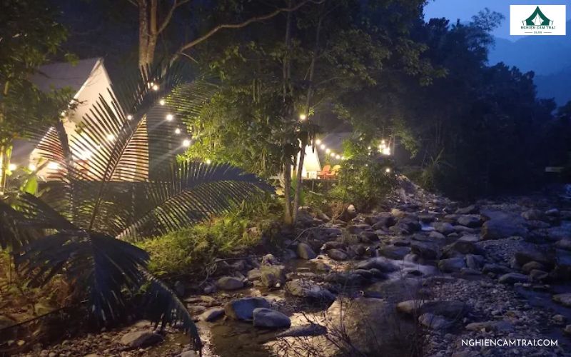 Suối Đá Trắng Glamping: Khu cắm trại sang chảnh bên bờ suối 10 Thời gian cắm trại ở Suối Đá Trắng Glamping lý tưởng