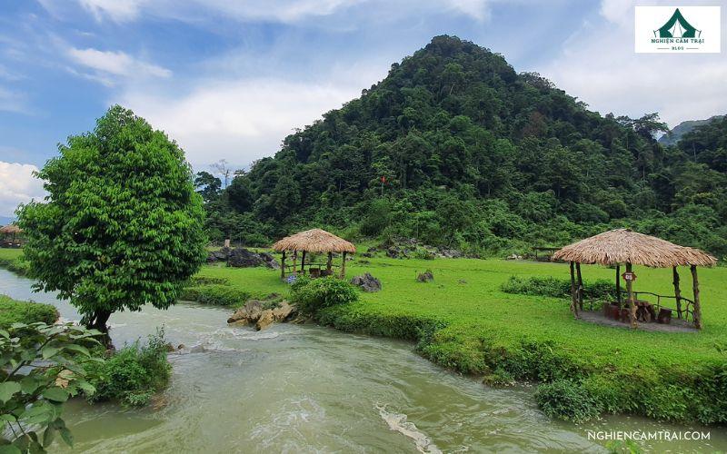 Tham khảo lịch trình cắm trại Bãi Pặng Quyết Chiến 2N1Đ