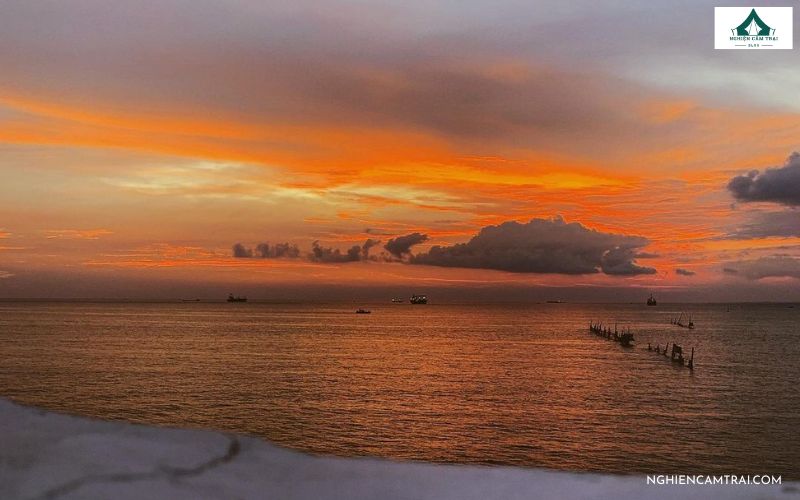 Bình minh và hoàng hôn là thời điểm lý tưởng nhất để “săn ảnh