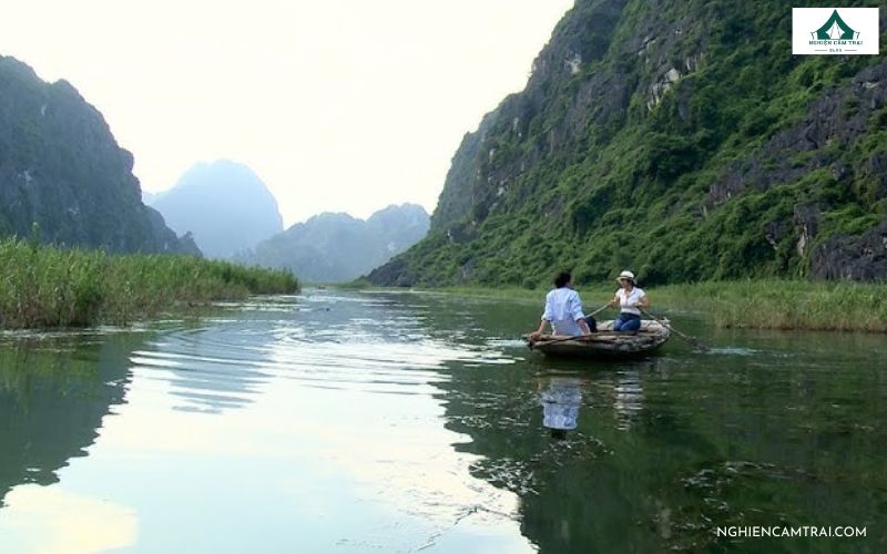 Cắm trại Đầm Vân Long