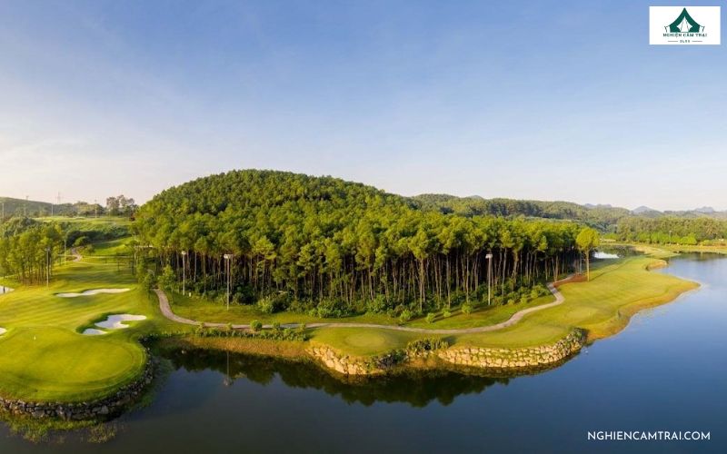 Cắm Trại Sân Golf Tràng An