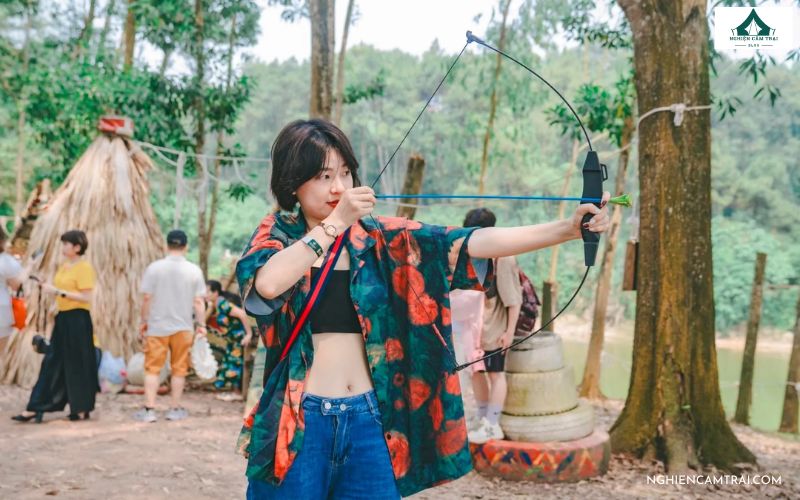 Cắm Trại Sân Golf Tràng An