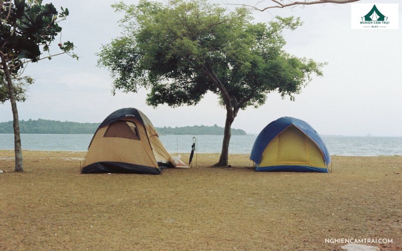 Thời điểm đẹp nhất để đi cắm trại Ghềnh Bàng là từ tháng 2-8