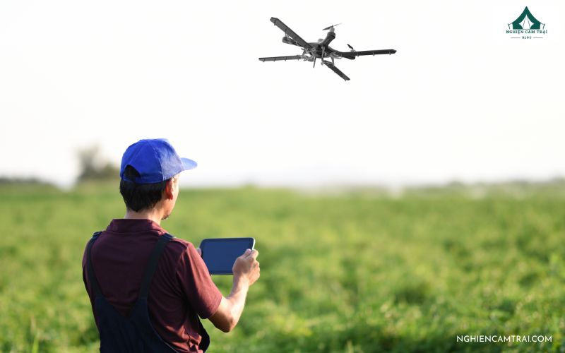 Làm quen hệ thống điều khiển flycam