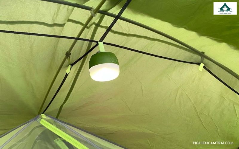 đèn treo lều cắm trại