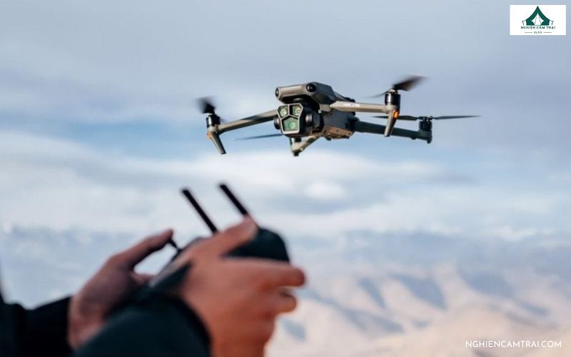Flycam là gì? Lý do dân mê xê dịch không thể thiếu 10 Tips khi sử dụng flycam đi cắm trại